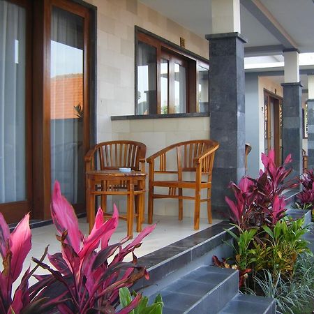 3D Homestay Pecatu Exterior foto